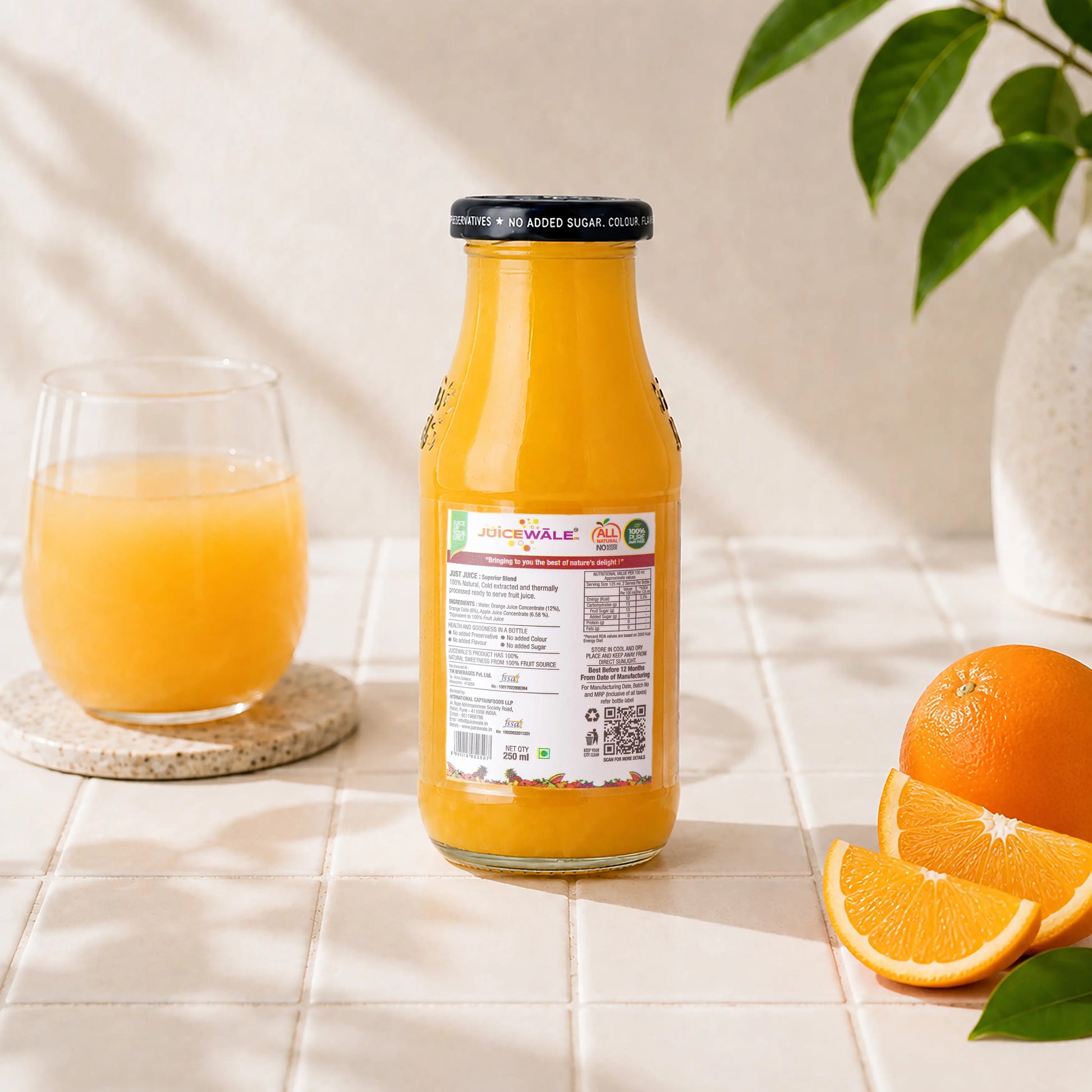 Frut Jus Orange juice bottle label close-up